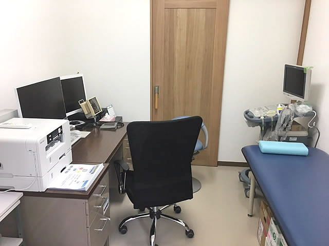 診察室①
